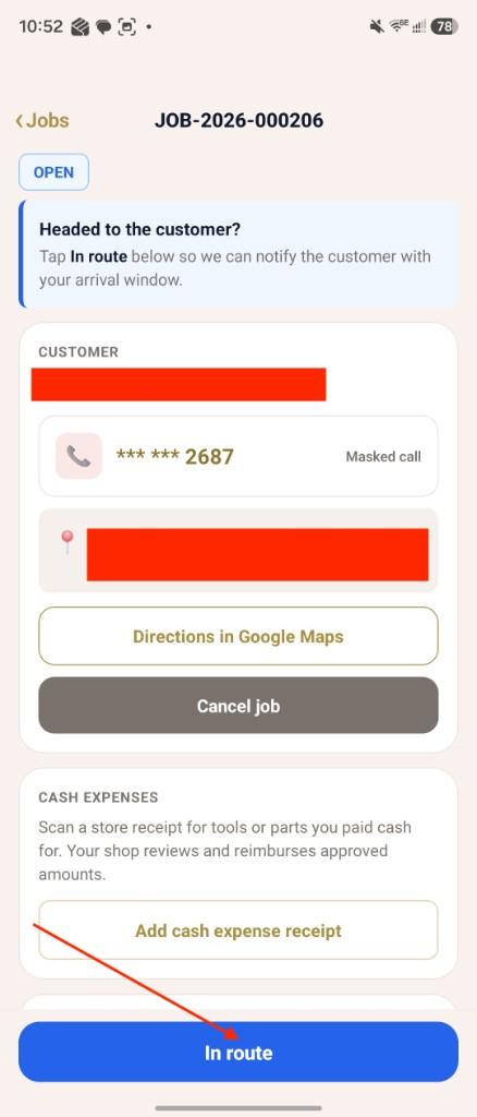 Job details screen with the blue In route button highlighted